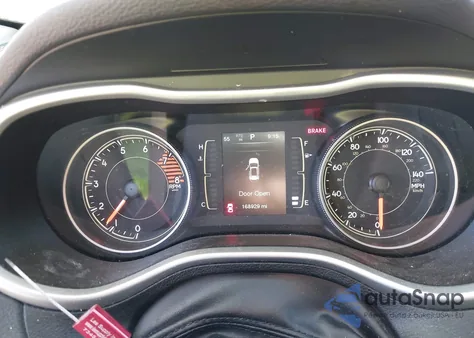 2016 Jeep Cherokee Latitude из США, поврежденный, VIN 1C4PJLCS8GW281627